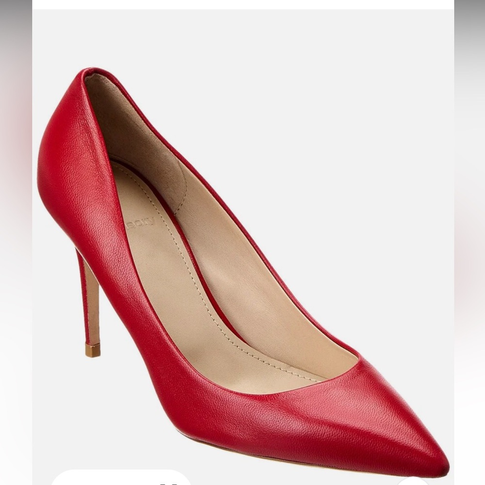 NWT Theory City Leather Pump